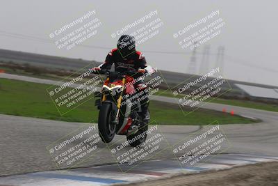 media/Nov-30-2025-TrackDaz (Sun) [[d8b22663df]]/A Group/Session 4 (Wheelie Bump)/